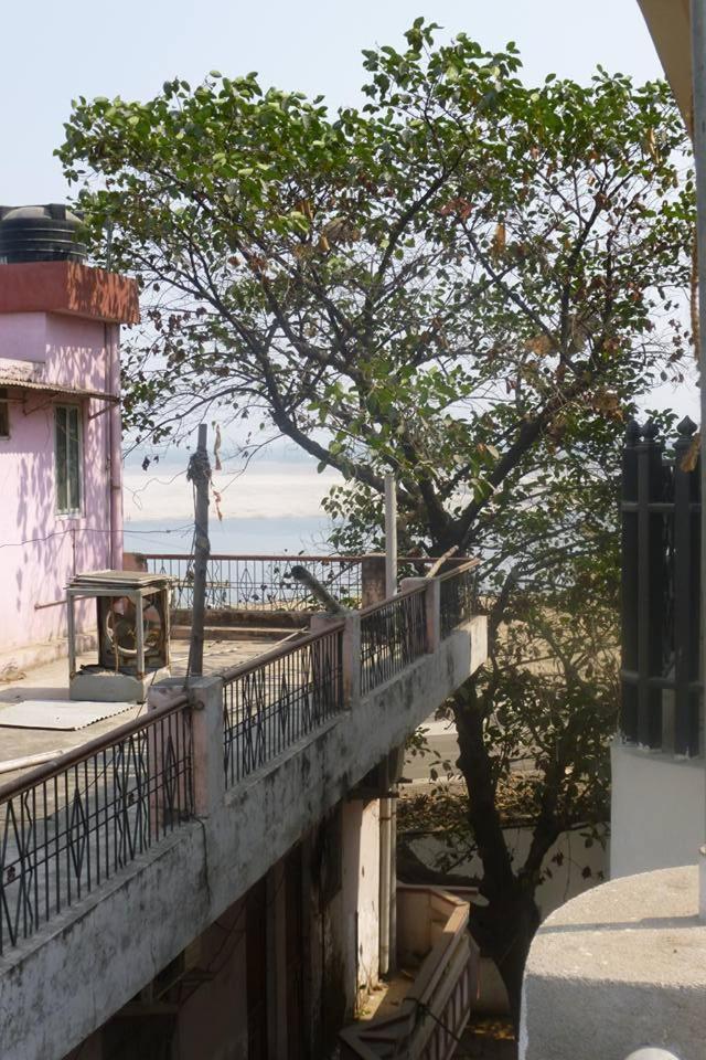 Gangotri Paying Guest House Varanasi Ngoại thất bức ảnh