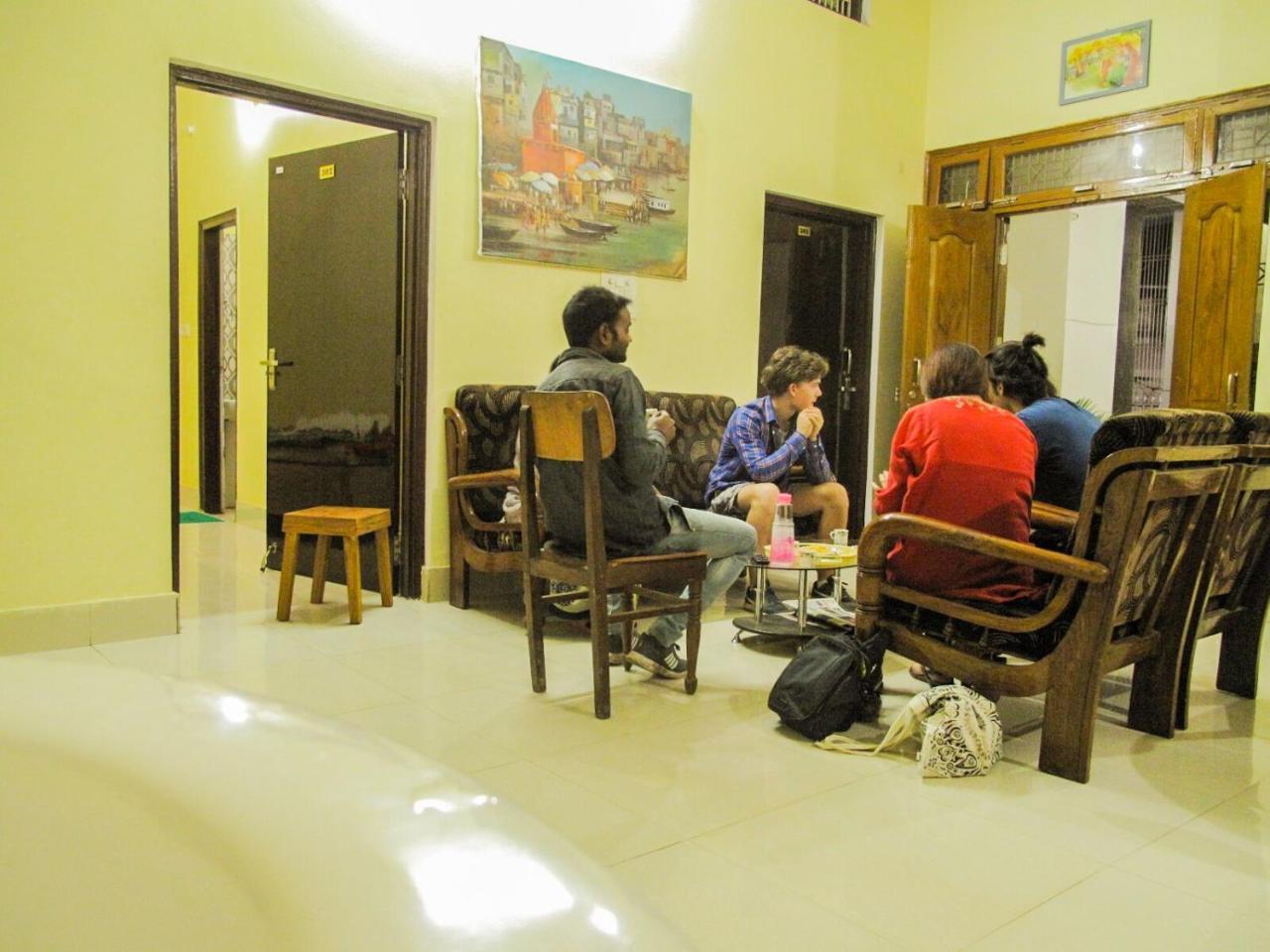 Gangotri Paying Guest House Varanasi Ngoại thất bức ảnh