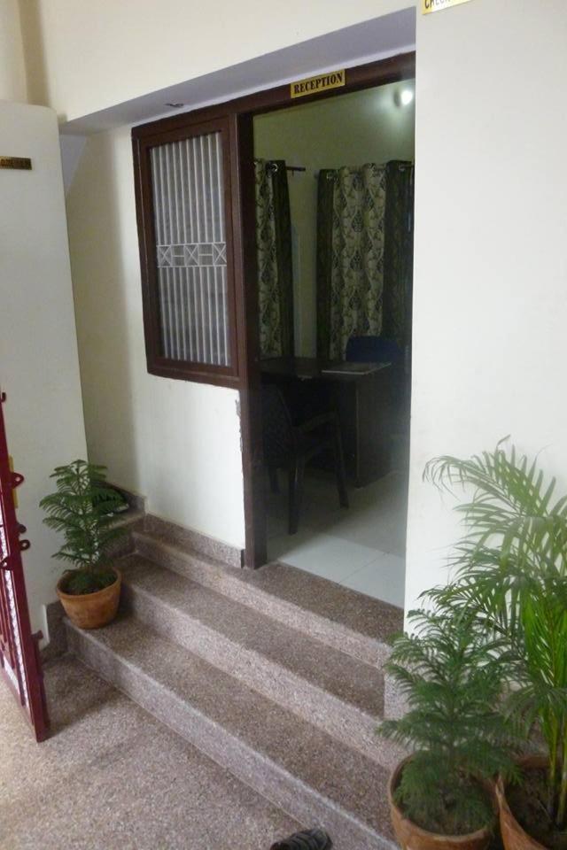 Gangotri Paying Guest House Varanasi Ngoại thất bức ảnh