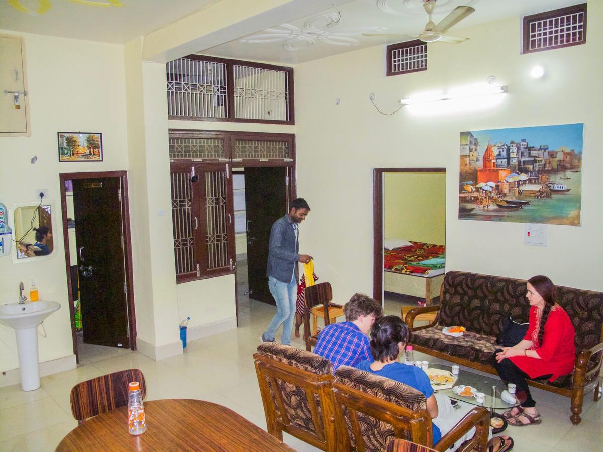 Gangotri Paying Guest House Varanasi Ngoại thất bức ảnh