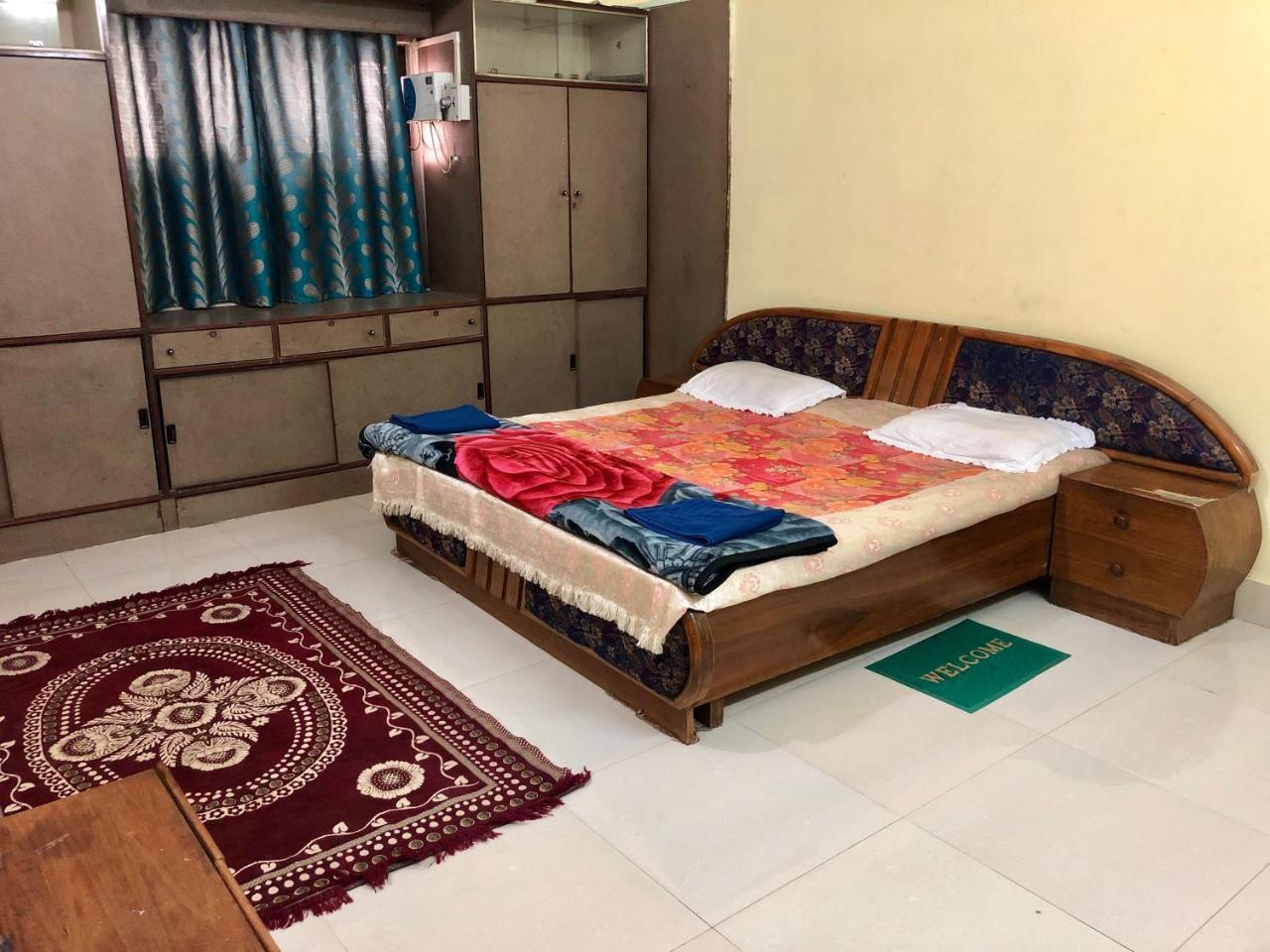 Gangotri Paying Guest House Varanasi Ngoại thất bức ảnh