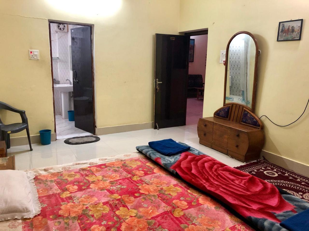Gangotri Paying Guest House Varanasi Ngoại thất bức ảnh
